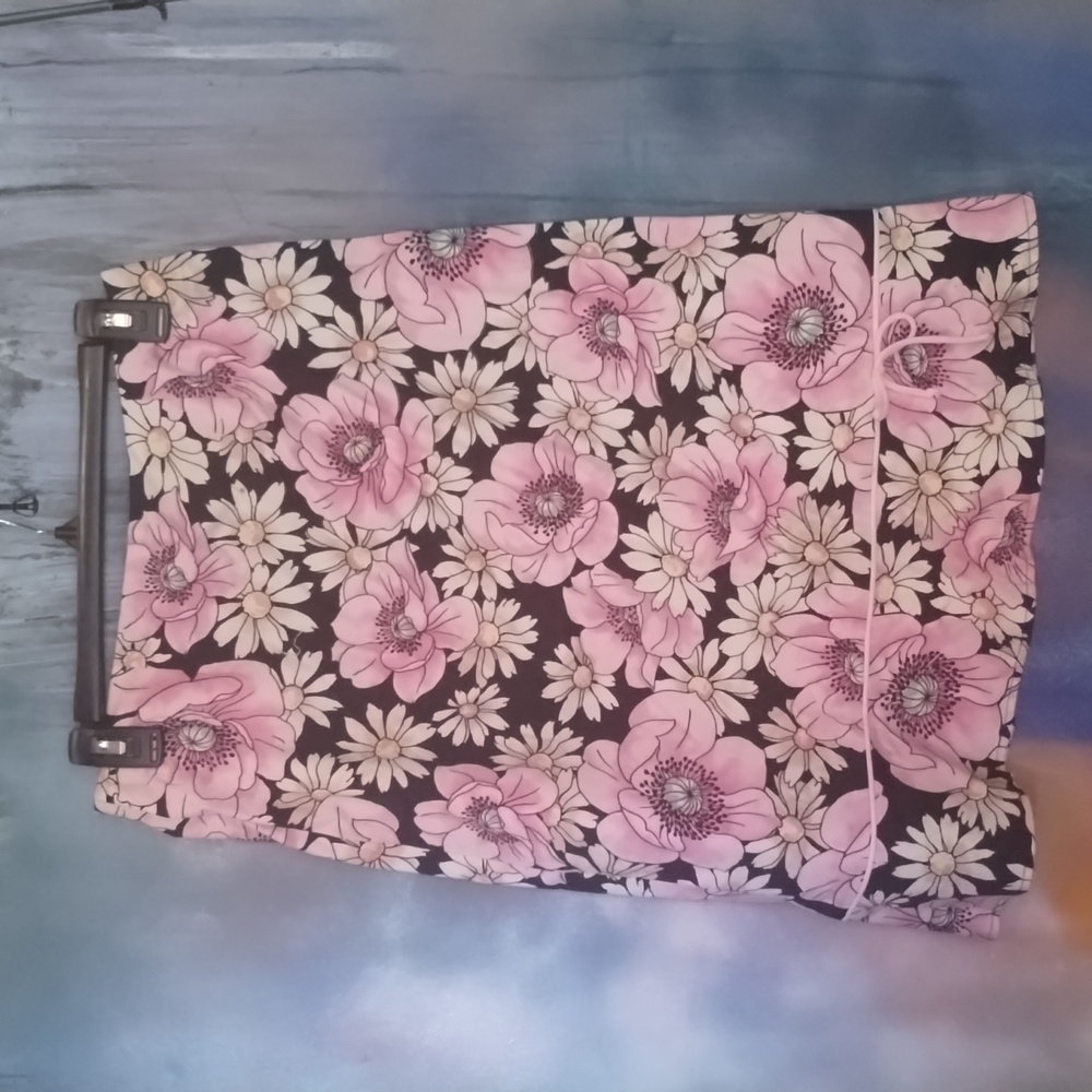Ladies skirt